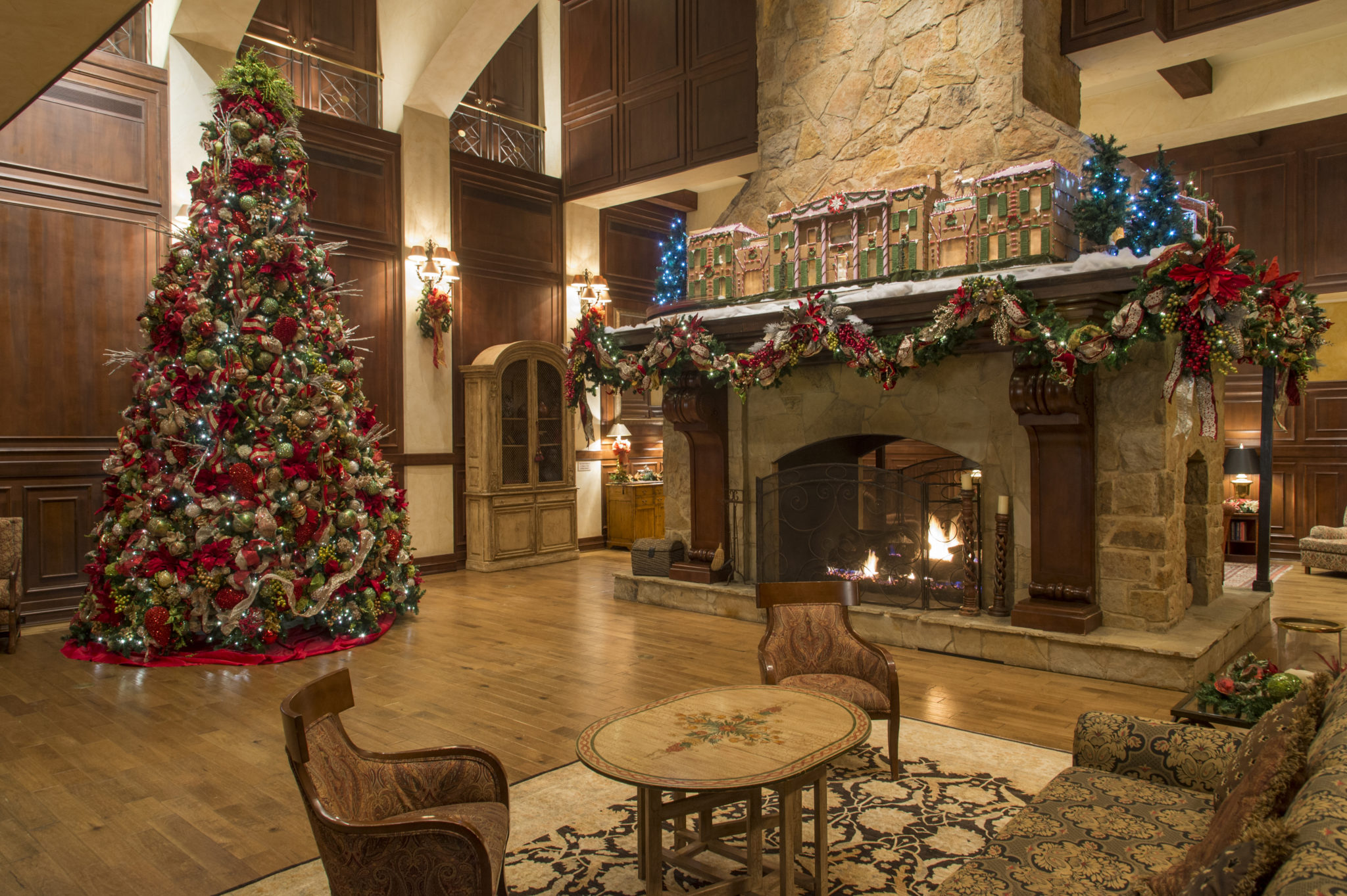 Houston's Tucked Away Christmas Paradise — This Hotel Boasts the Most
