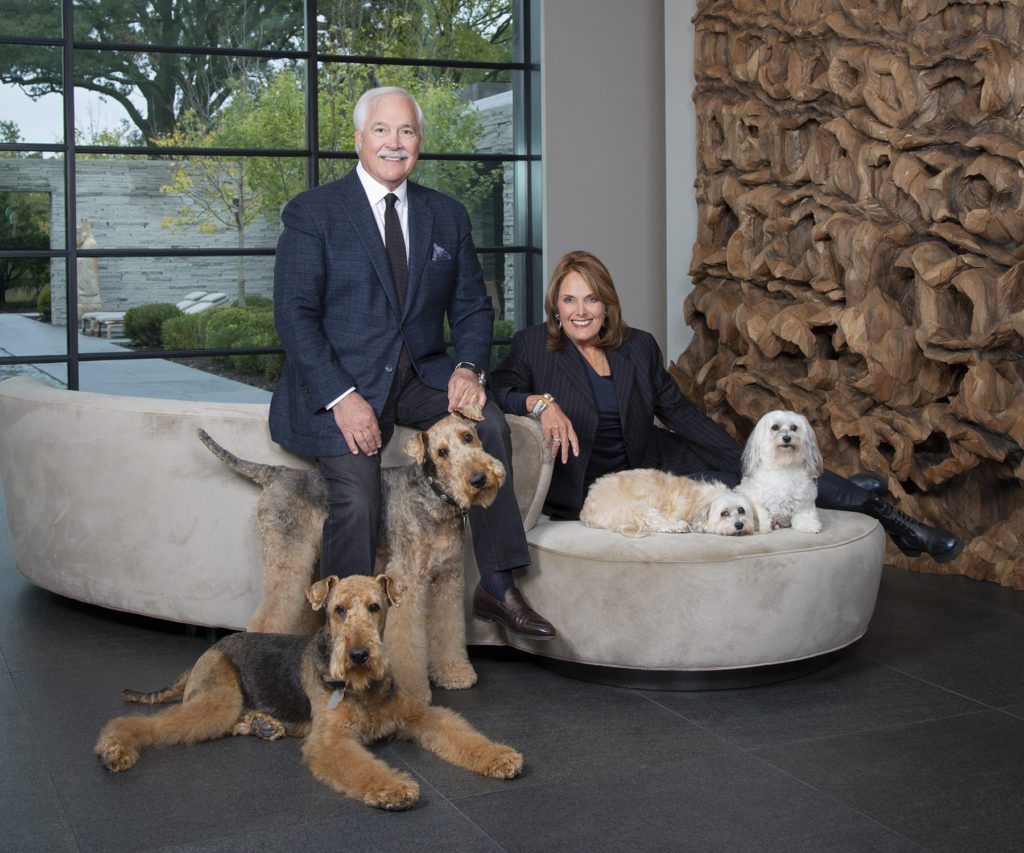 Ann and David Sutherland with Luke, Nick, Hugo Chavez and Clementine (Photo by Gittings)