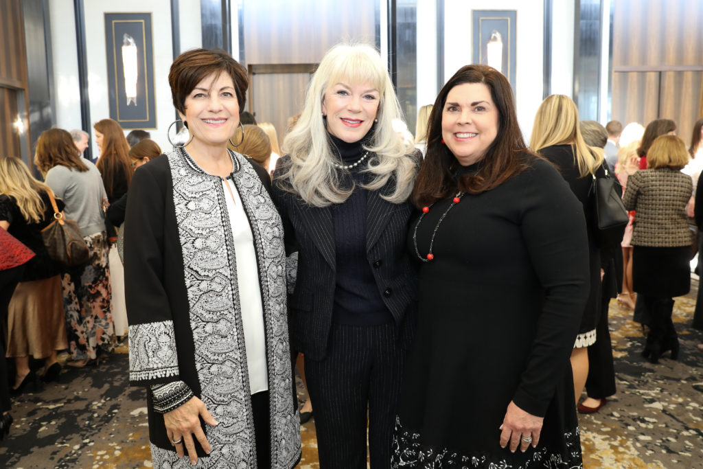 Ellie Francisco, Lynda Lighthouse Transier, Lesha Elsenbrook (Photo by Priscilla Dickson)