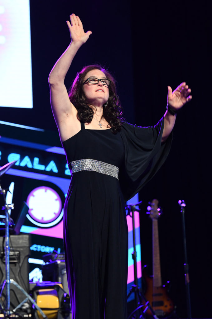 Lisa Smith performing (Photo by Kristina Bowman)