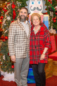 Houston Ballet Nutcracker Market Stanton Welch, Patsy Chapman (Photo by Fulton Davenport/PWL Studio)