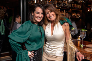 Friends of Notre Dame Amy Johnston, Annie Amante (Photo by Michelle Watson/CatchlightGroup.com)