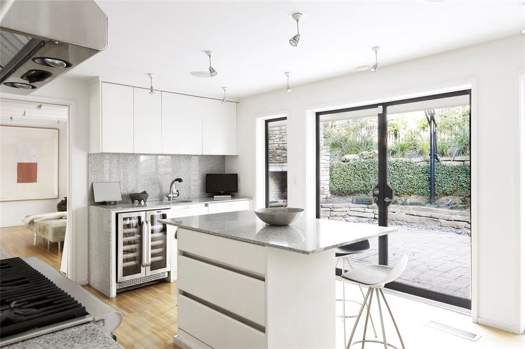 A classic, mid-century kitchen, modernized for 2020. (Photo by Compass Real Estate )