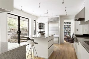 3832 Turtle Creek Drive (Photo by Compass Real Estate )