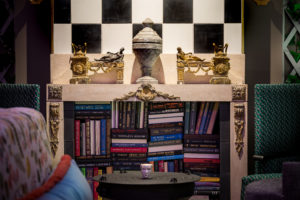 Bar Charles Dallas (Photo by Manny Images)