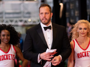 The 2020 Houston Sports Awards honored local heroes and inducted Carl Lewis, Mary Lou Retton and Rudy Tomjanovich into its third Hall of Fame class Tuesday night at the Hilton Americas