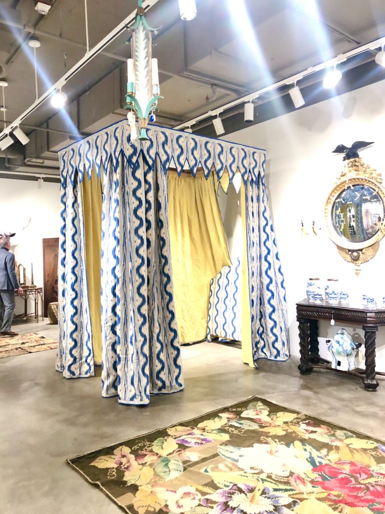Buatta's bedhangings in Pierre-Frey Toile de Nantes. (Photo by Lacelliese King)