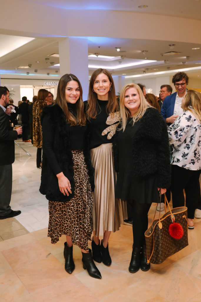 Mary Ann Cuellar, Caroline Dawson, Molly McMurtry(Photo by Johnny Than)
