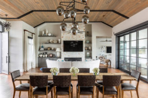 1901VersaillesPlace-69 Flower Mound, Room Service design (Photo by Jen Burner)