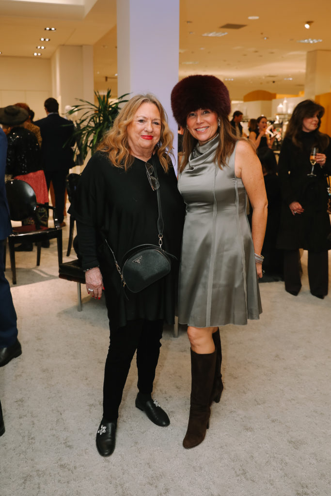 Barbara Davis, Alina Hernandez (Photo by Johnny Than)