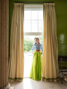 209 4×6 Jane_S-7325 (Photo by Paul Costello)