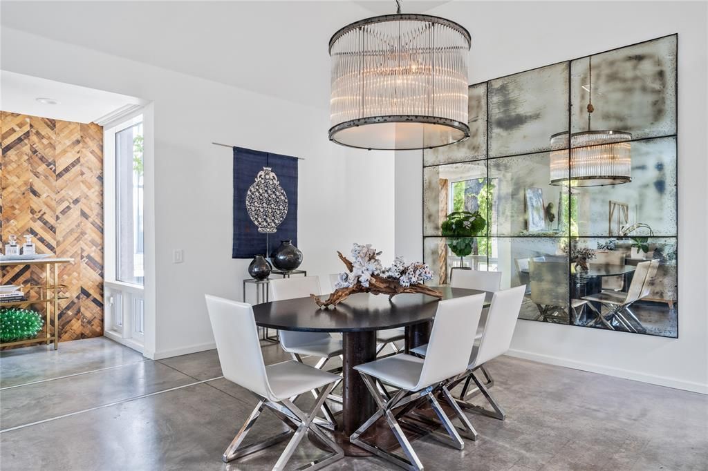 An open dining area. (Photo by Briggs Freeman Sotheby's)