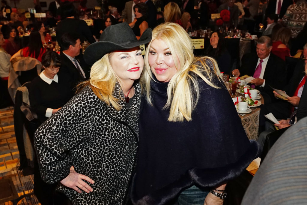 Kim Padgett, Lara Bell (Photo by Michael Saavedra)