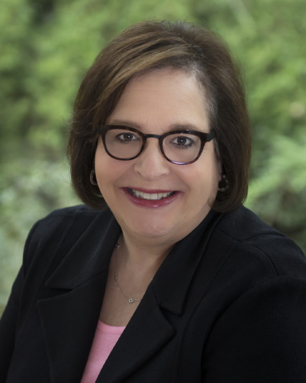 Houston's Relocation Specialists — Bernstein Realty Gives New Arrivals