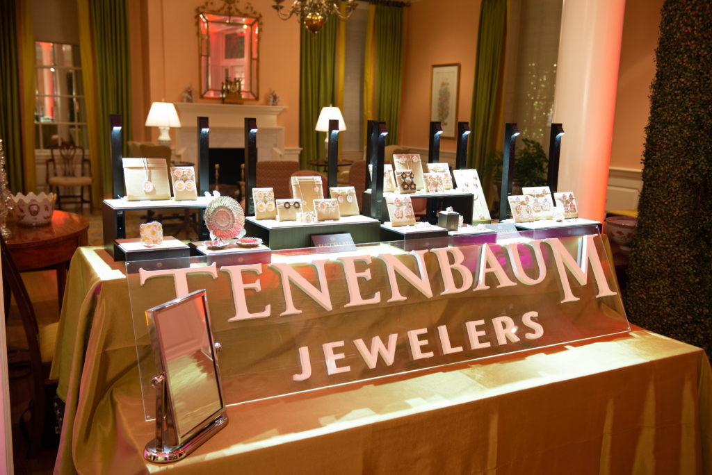 Raffle sponsor Tenenbaum Jewelers creates the Buccellati Blossom Bar (Photo by Emile C. Browne)