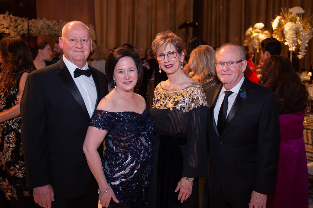 Craig Janies & Ann Neeson, Linda & Carl Kuykendall  (Photo by Wilson Parish)