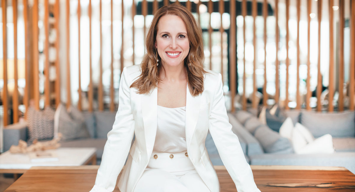 Dr. Lyndsey Harper Horizontal 2