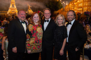 Houston Symphony Wine Dinner & Collector’s Auction John and Lindy Rydman, John Mangum, Lisa Rydman and Eric Lindsey; Photo by Wilson Parish