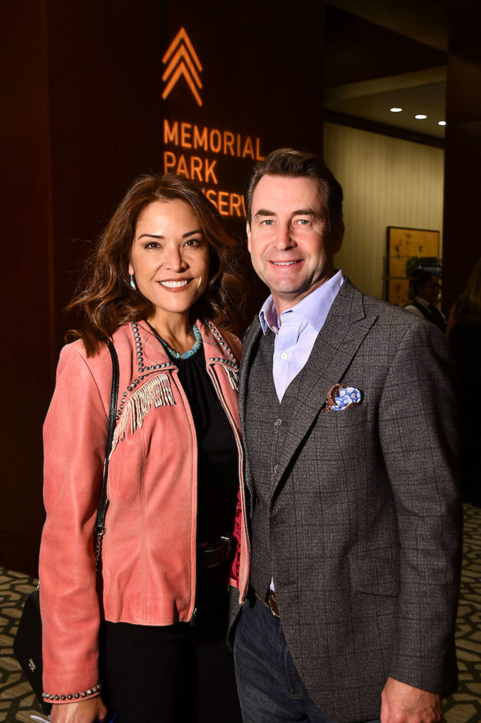 Lisa Foronda & Greg Harper (Photo by Dave Rossman)