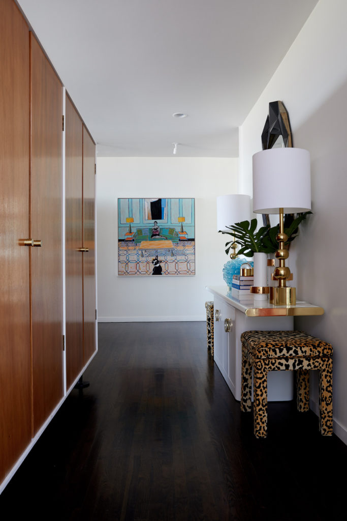 Laurie Hickman Cox’s Red Purse. (Photo by Pär Bengtsson)