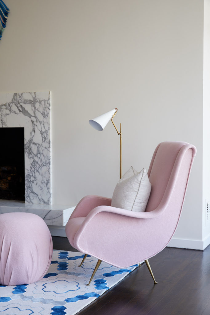 Vintage Marco Zanuso chair from Lynn Goode Vintage. Custom ottoman by Fernando
Canchola Furniture, Fort Worth. Chair and ottoman in Rogers & Goffigon fabric. (Photo by Pär Bengtsson)