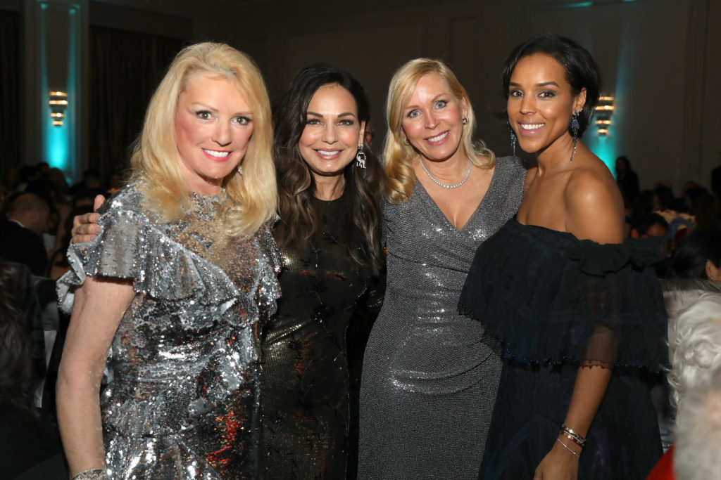 Myrna Schlegel, Moll Anderson, Lori Mikles, Jessica Nowitzki  (Photo by Rick Kern/Getty Images for UNICEF USA)