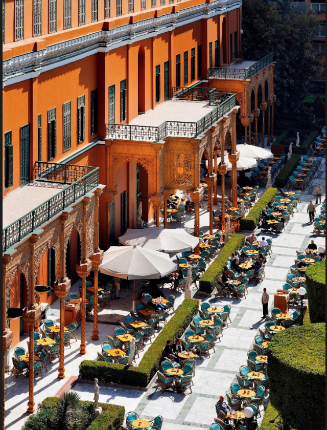Outdoor dining at the Cairo Marriott