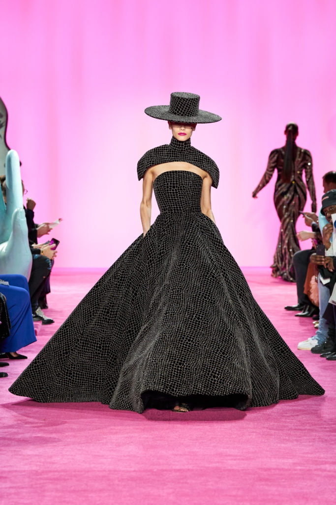 Christian Siriano black/silver croc embroidered velvet strapless ball gown and capelet. (Photo courtesy of Imaxtree)