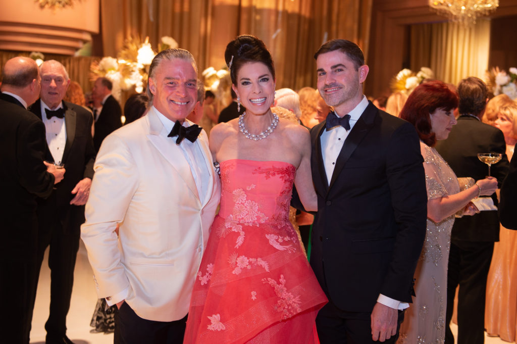 Stephen Brunelle, Karen Payne in Monique Lhuillier, Matt Brown (Photo by Wilson Parish)