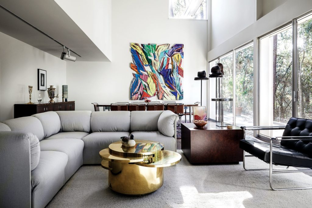 The Grand Hall looking east. Casa Bella Gabriella Crespi brass swing-out table. (Photo by Pär Bengtsson)