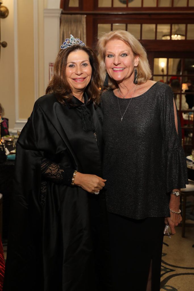 Cathy Brock, Alison Bell (Photo by Priscilla Dickson)