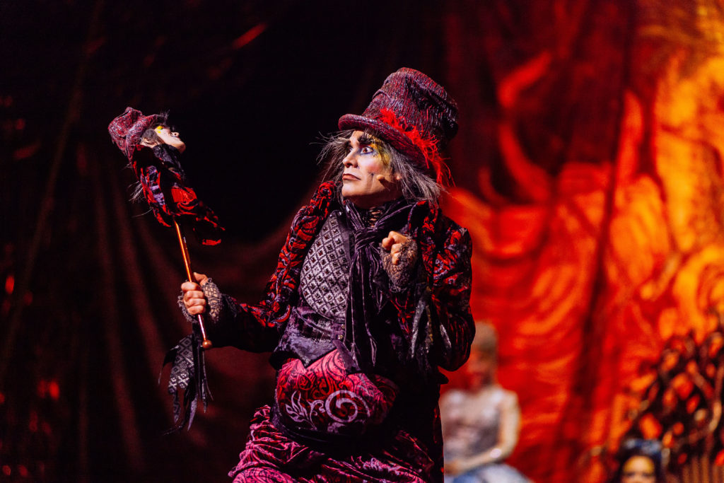 Mr. Fleur, the not-quite ringmaster, still leads you through Alegría. (Photo by Photos Marie-Andrée Lemire / Costumes Dominique Lemieux / Cirque du Soleil 2019 )