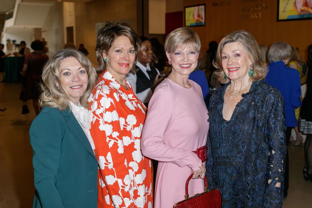 Cindy Feld, Debbie Reynolds, Donna Weitzman, Louella Martin (Photo by WJNPhoto)