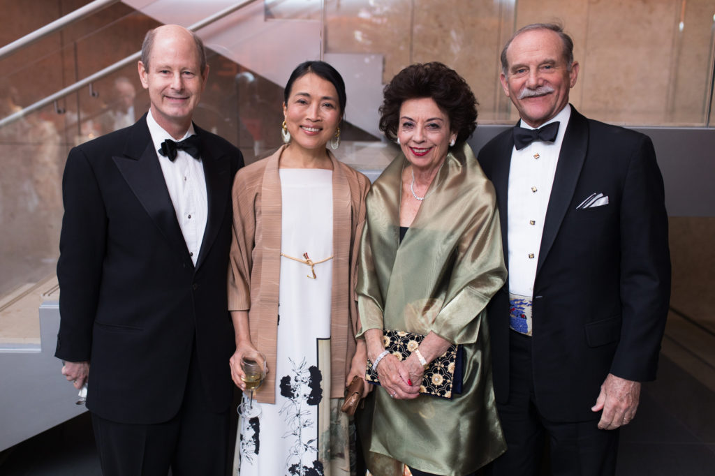 Asia Society board chair Eddie Allen & Chinhui Juhn, Tiger Ball chairs Kathy & Marty Goossen. (Photo byLeah Wilson) 