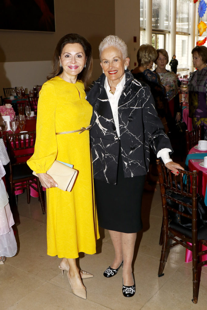 Melinda Knowles, Barbara Daseke (Photo by WJNPHOTO)