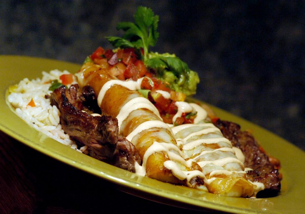 Stop by Reata Restaurant to savor your favorite Tex-Mex bites.