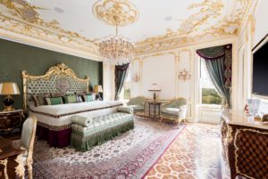 ThePlazaResidences1CentralParkSouth10071009-CentralParkSouthNewYork_Tal_Alexander_DouglasElliman_Photography_88468894_high_res