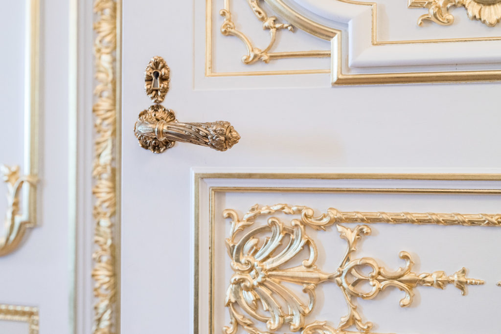 Gilded architectural details (Photo courtesy Douglas Elliman )