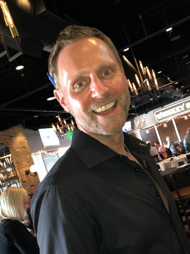 Defying Dining Room Shutdown Order Gets Houston Restaurant National