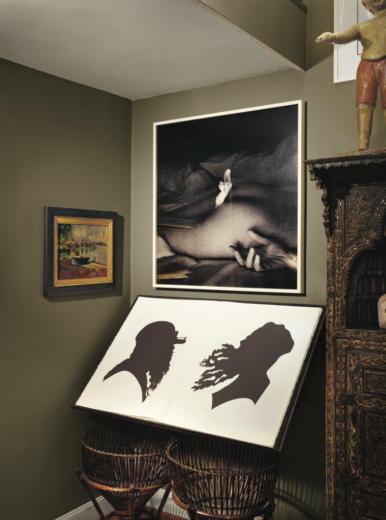 Michael Landrum and Garrett Hunter Menil bungalow studio/offices, published February 2016. Photographed by Casey Dunn. Architect Michael Landrum and designer Garrett Hunter’s studio and offices in one of the Arts and Crafts-era Menil bungalows, coveted by artists and other creatives and owned by the Menil Foundation. Walls are painted Menil gray. Silhouette book by Miller & Shellabarger. Photograph Dash Snow. Painted Islamic cabinet from J. Chen, L.A.