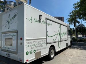 The Annie Café elegant food truck