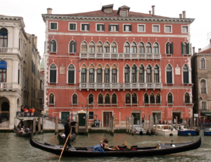 Alley Theatre artistic director Rob Melrose