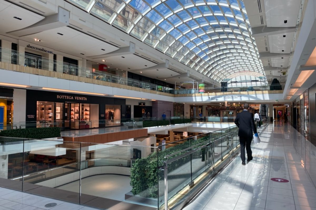 galleria mall houston food court