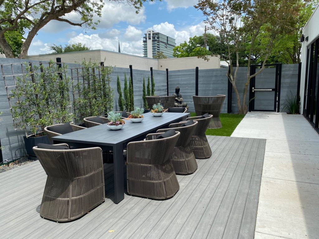 The swank new Therapy Hair Studio includes an attractive garden where clients can relax while their hair color sets. (Photo by Shelby Hodge)