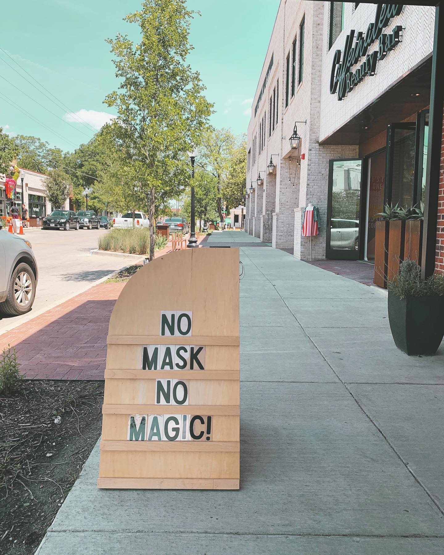 magic hour dallas stores reopening