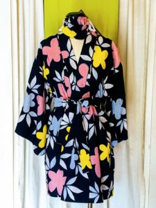 Kimono Zulu reimagined vintage mod floral kimono with matching mask and belt
