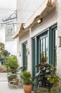 8415_190819_Goodnight (Photo by Julie Soefer)