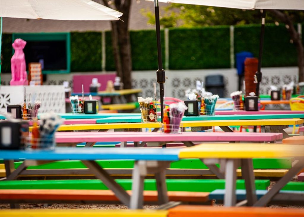 Toller Patio