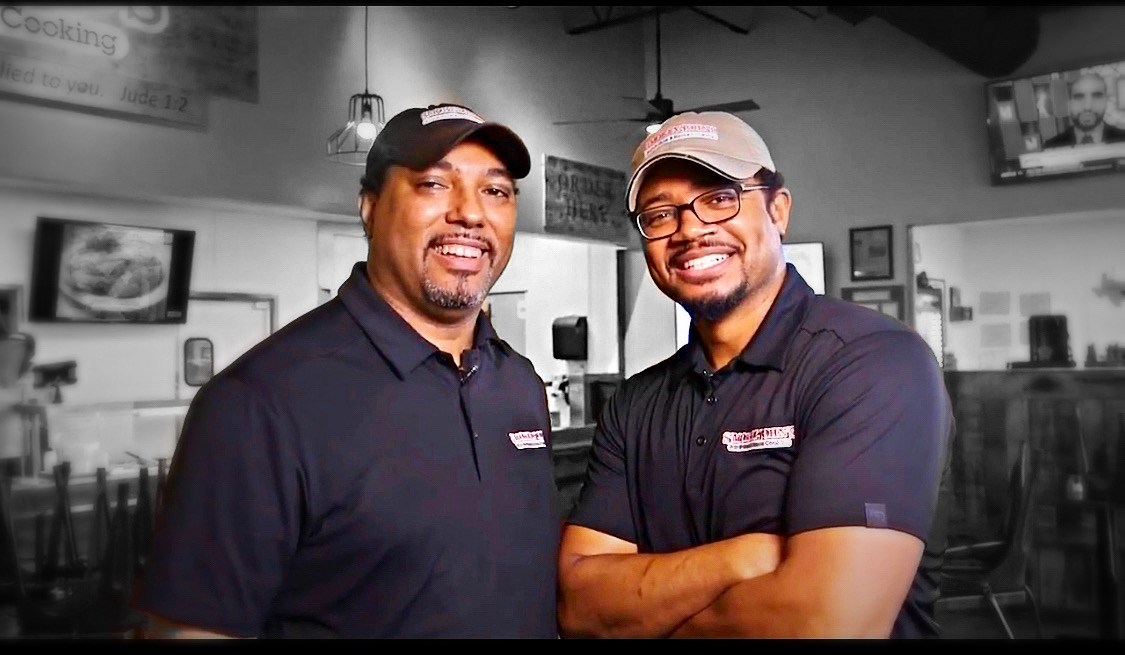 Black-Owned Restaurants Dallas Smokey John’s BBQ