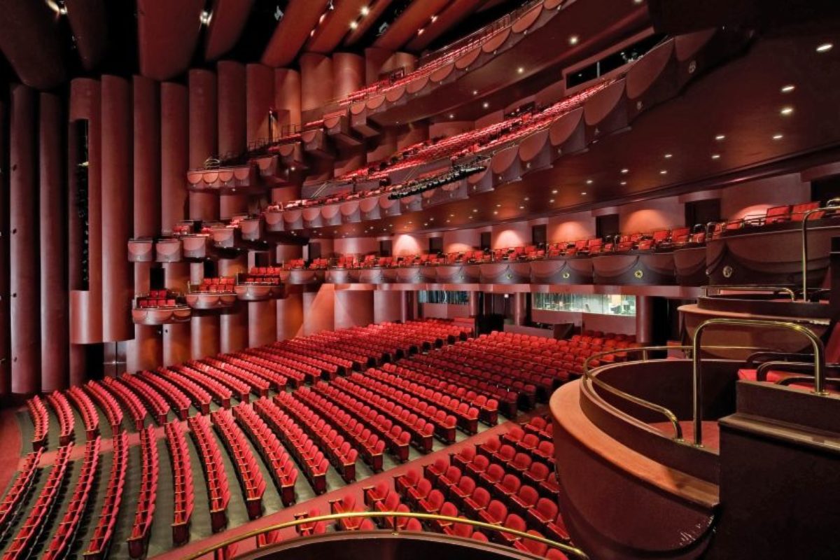 Theater seating. Хьюстон театры. Хьюстонский театр Theater under the Stars.. Jones Hall. Houston Grand Opera Band.